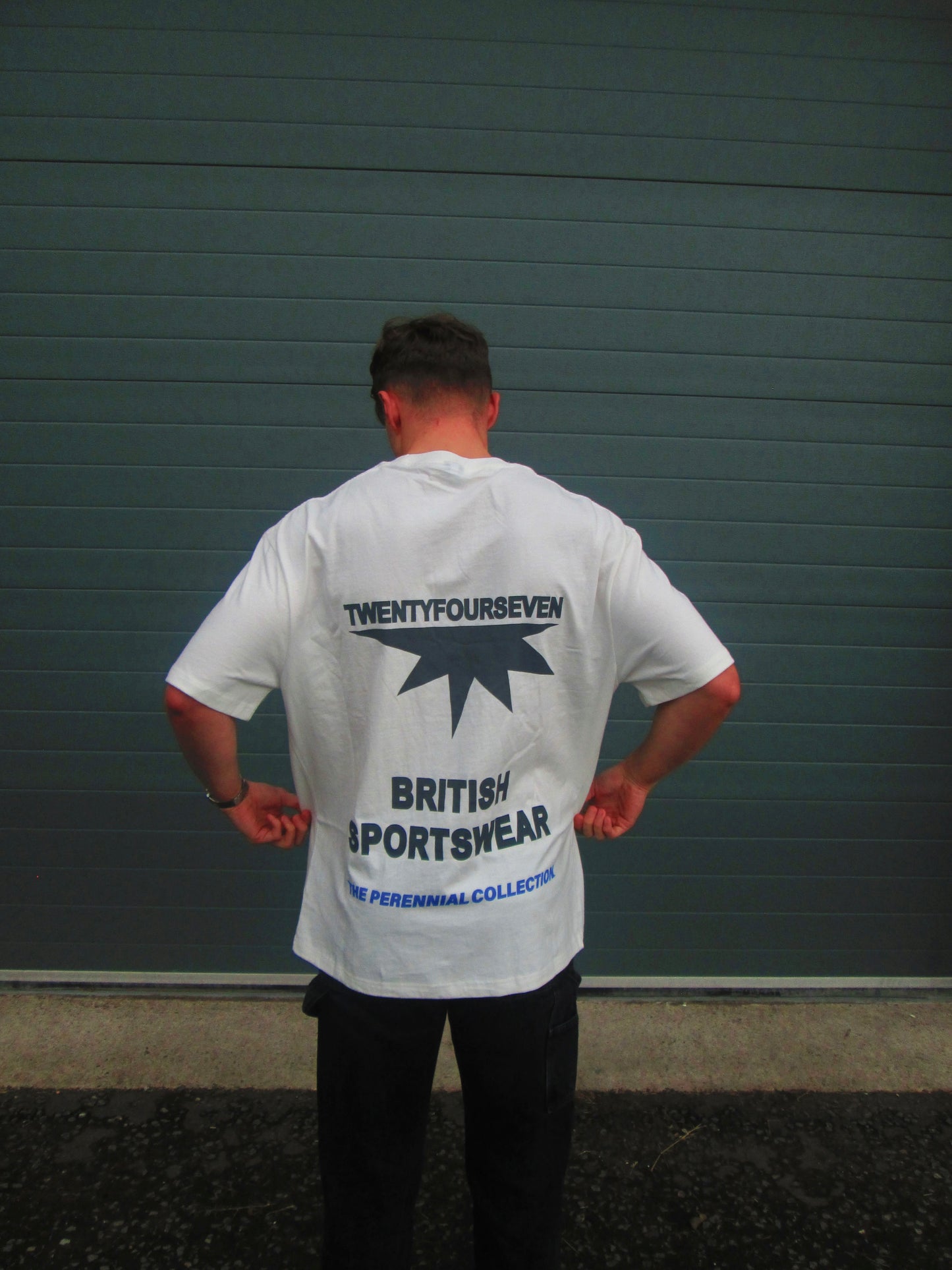 TWENTYFOURSEVEN WHITE PERENNIAL COLLECTION T-SHIRT
