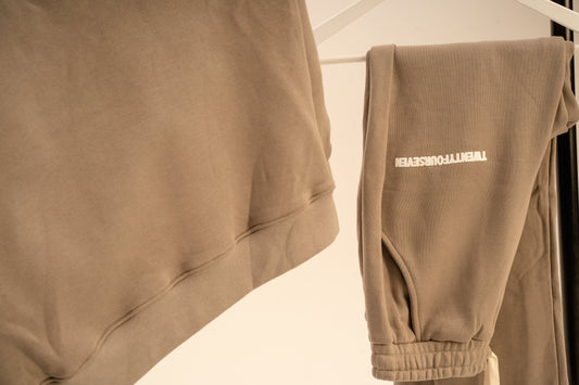 TWENTYFOURSEVEN STRAIGHT LEG SWEATPANT - GREY