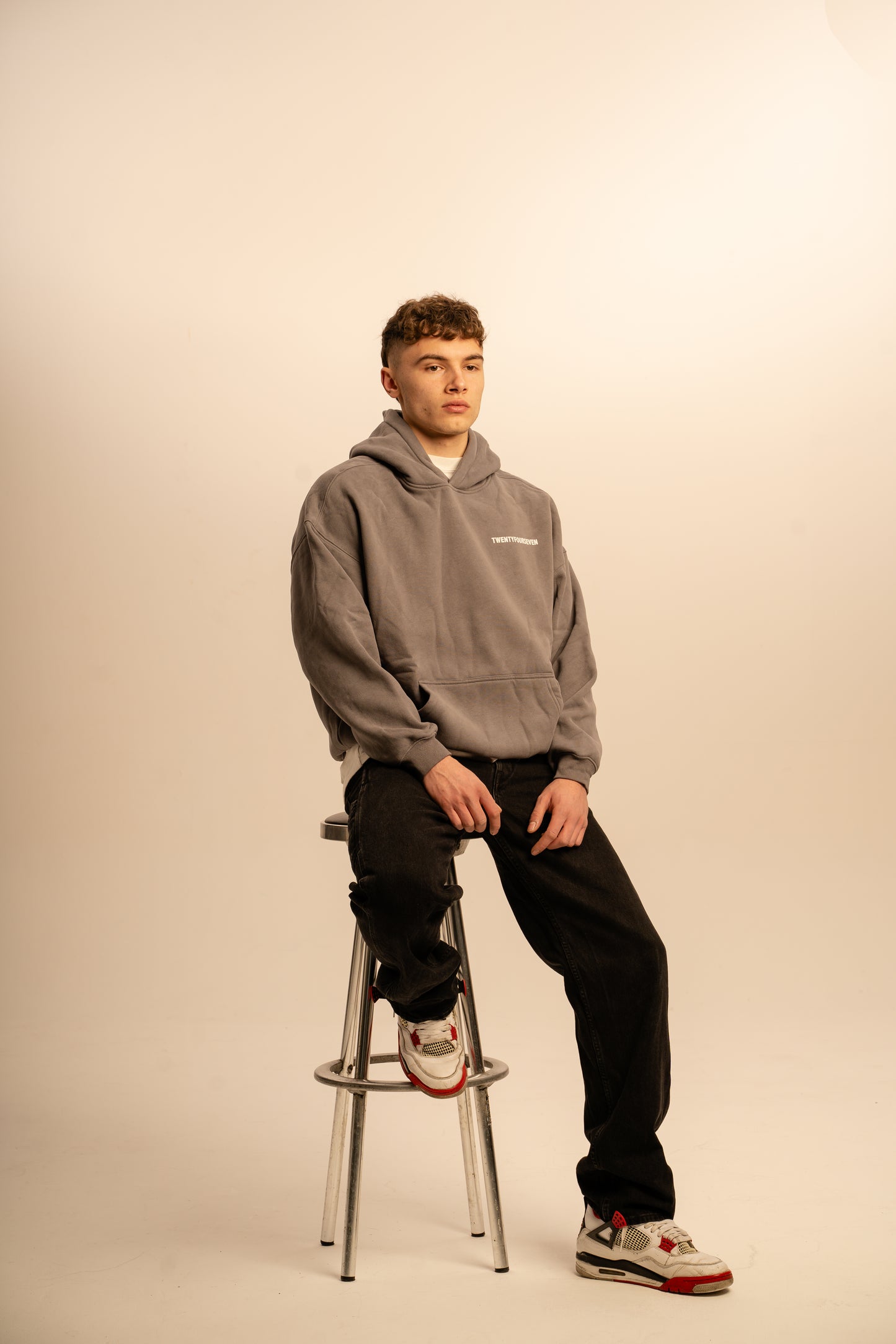 TWENTYFOURSEVEN ‘BOLDS’ HEAVYWEIGHT HOODIE - ASH GREY