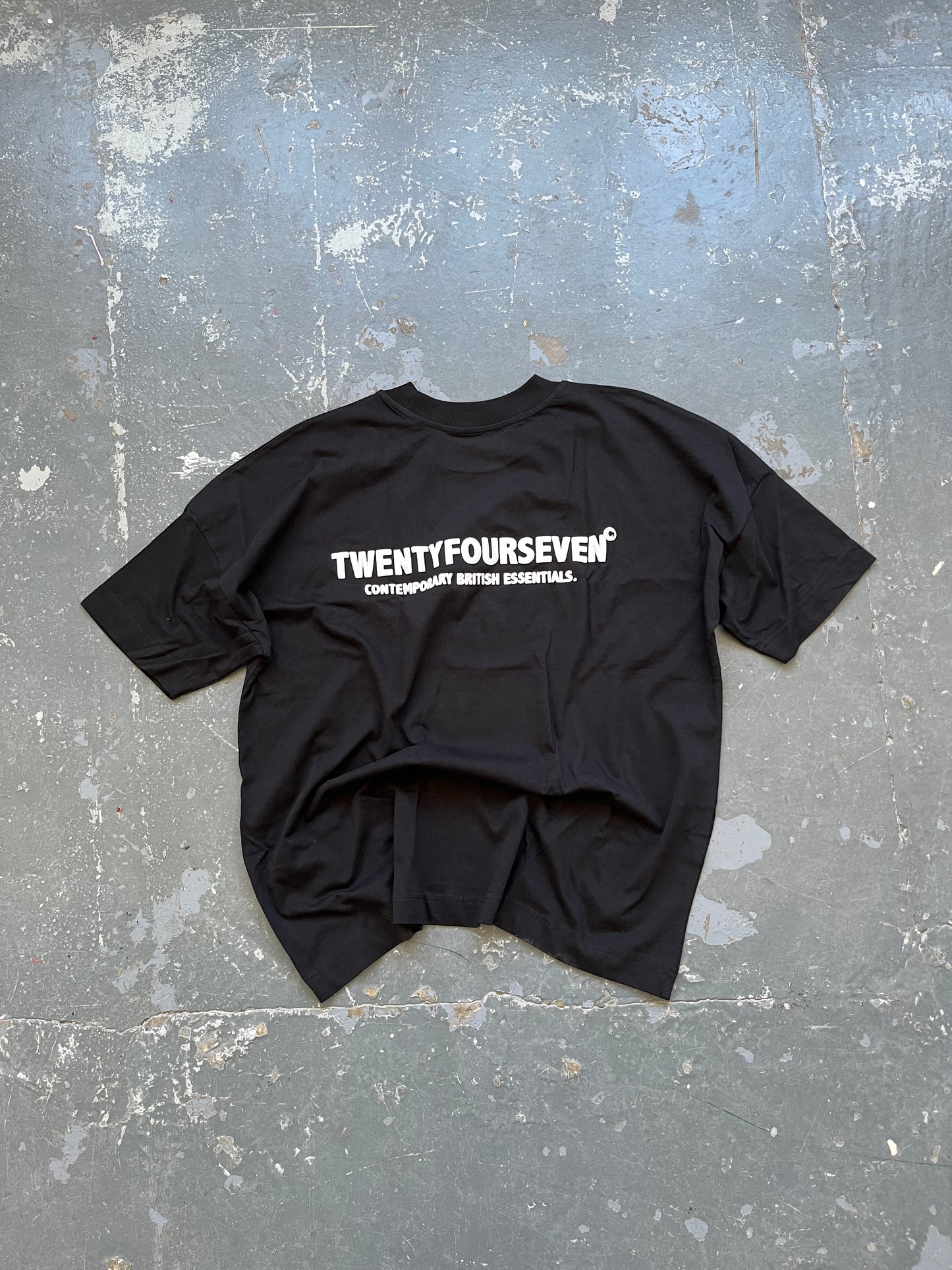 ‘BOLDS’ T-SHIRT - BLACK